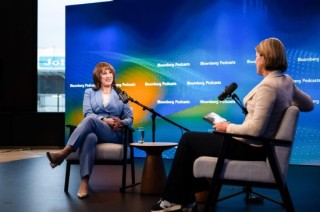 英国财相强调不为利益牺牲原则 称对伊决策不与美英贸易谈判挂钩