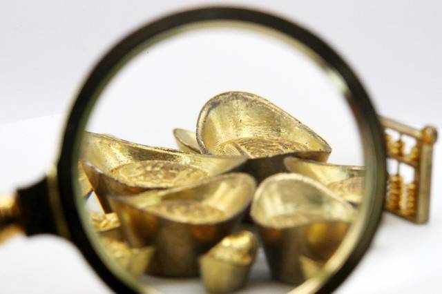 黄金对冲是什么如何利用黄金进行风险对冲?黄金对冲的效果如何评估? 第1张 黄金对冲是什么如何利用黄金进行风险对冲?黄金对冲的效果如何评估? 第1张