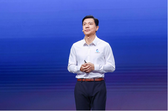 “DeepSeek不是万能的”……李彦宏，释放了6个AI信号  第1张