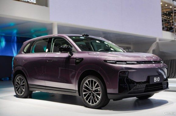 零跑(09863.HK)蝉联销冠,再获创始人增持!“黑马”的下一程在哪? 第7张 零跑(09863.HK)蝉联销冠,再获创始人增持!“黑马”的下一程在哪? 第7张