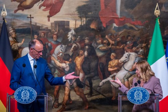 梅洛尼会见默茨时称自己非 “国际领导人心理医生”  第1张