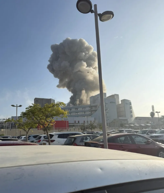 证券交易大楼被炸,伊朗战术全变,形势可能大逆转 第3张 证券交易大楼被炸,伊朗战术全变,形势可能大逆转 第3张