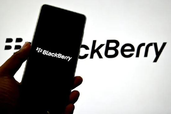 黑莓业绩超预期且前景向好 股价飙升近20%  第1张