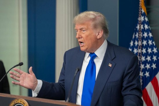 特朗普不满内塔尼亚胡受审 称“美国不会容忍”  第1张