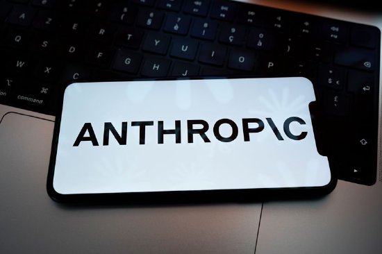 阿布扎比MGX接近达成协议 拟参投Anthropic逾200亿美元融资轮  第1张
