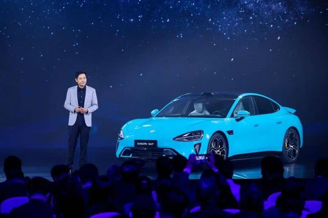 小米两代SU7接力跑,BBA可能彻底追不上了 第6张 小米两代SU7接力跑,BBA可能彻底追不上了 第6张
