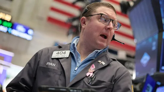 午盘:美股恢复上扬 道指上涨近300点 第1张 午盘:美股恢复上扬 道指上涨近300点 第1张